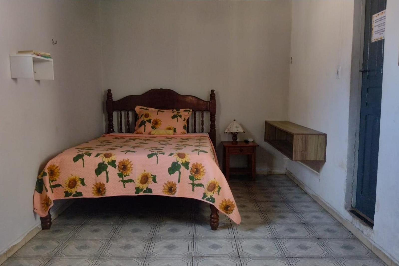 Hostel Residence Girassol Belém Esterno foto